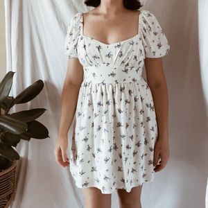 Flower print puff sleeve dress 💙